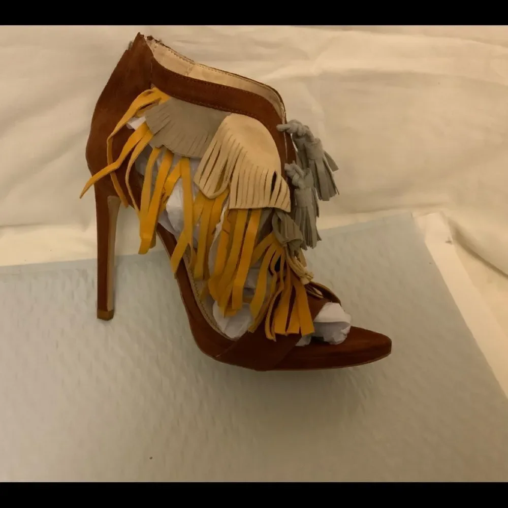 NEW ZARA MULTICOLOR Tri-color FRINGE SANDAL HIGH HEELS size 39 / 8 BLOGGERS FAVE - Picture 2 of 11
